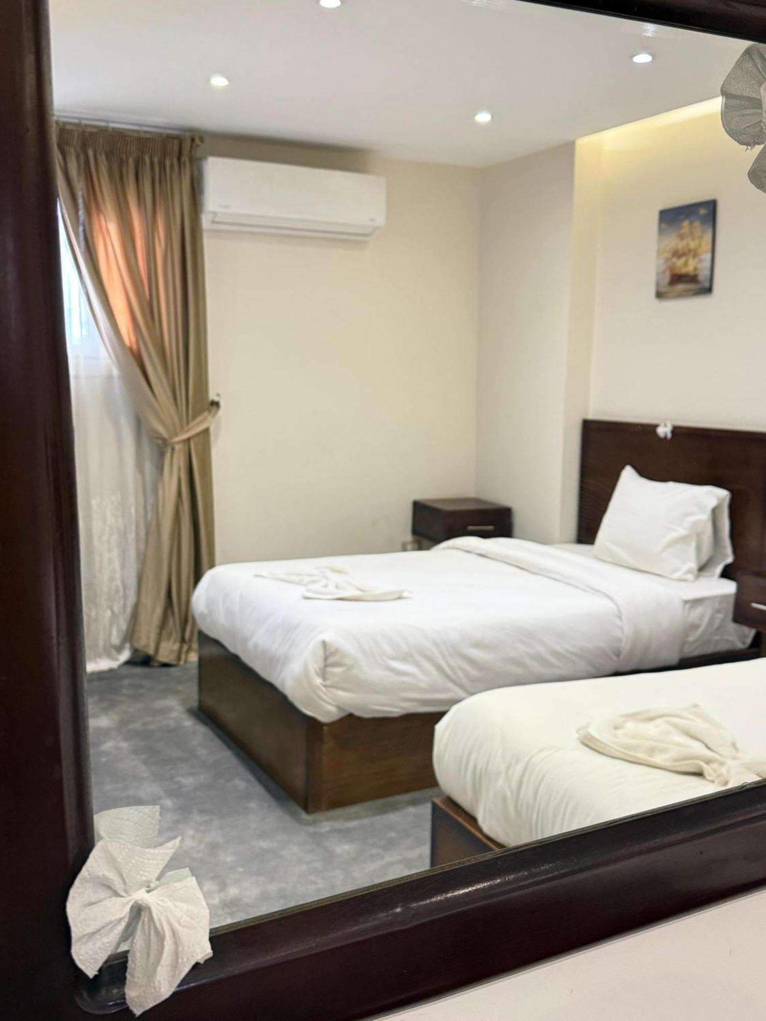 Topaz Pyramids View Inn Kafret el-Gabal Εξωτερικό φωτογραφία
